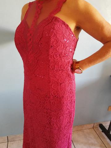 vestido de paete rosa longo