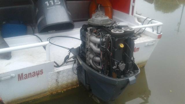  Motor  de popa yamaha  115  hp  4  tempo  Barcos e aeronaves 