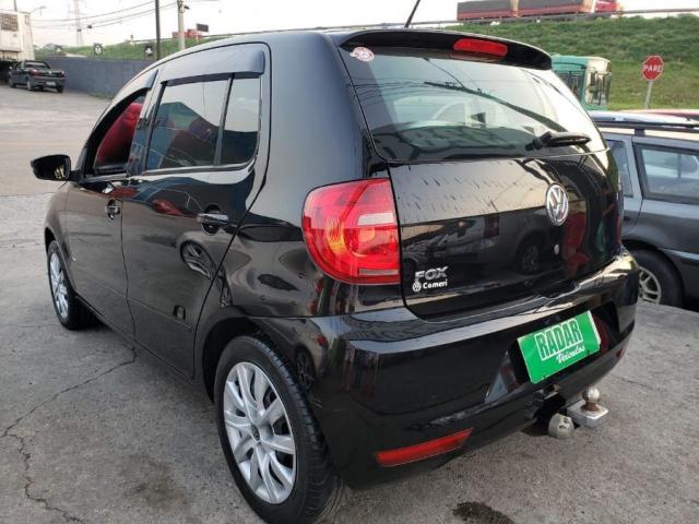 Volkswagen Fox TREND 1.0 8V FLEX 4P 4P - Foto 4