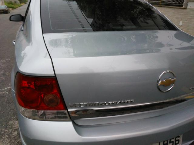 Vendo ou troco Vectra elegance Automático - Foto 5