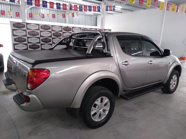 L200 TRITON 2015/2016 2.4 HLS CHROME 4X2 CD 16V FLEX 4P MANUAL - Foto 6