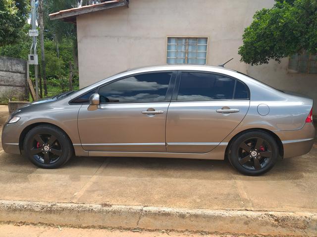Vende-se Honda Civic Plaza LXS 09/10 1.8 Flex - Foto 3