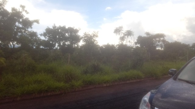 Oportunidade Excelente lote de 1.000 metros no loteamento da Lagoa Quente com toda infrae - Foto 4