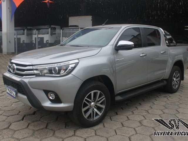 TOYOTA HILUX 2018 2.8 SRX 4X4 CD 16V DIESEL 4P AUTOMÁTICO