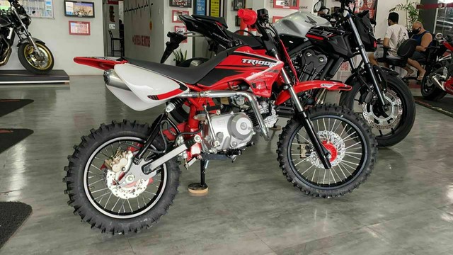 MINI MOTO TR100F DISPONÍVEL AQUI NA MÔNACO ?