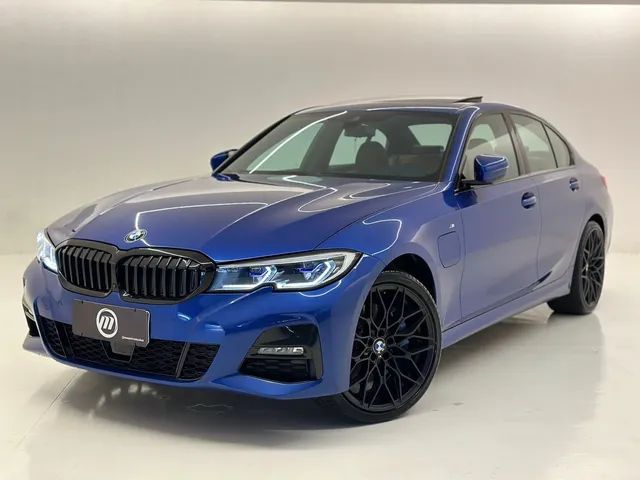 Vendido BMW 330e Corporate Edition Au. - Carros usados para venda