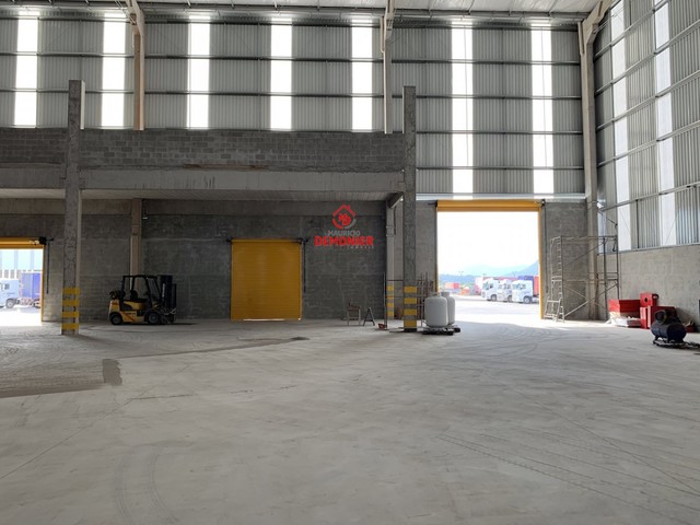 Locação de Comercial / Barracão/Galpão na cidade de Serra - Foto 3