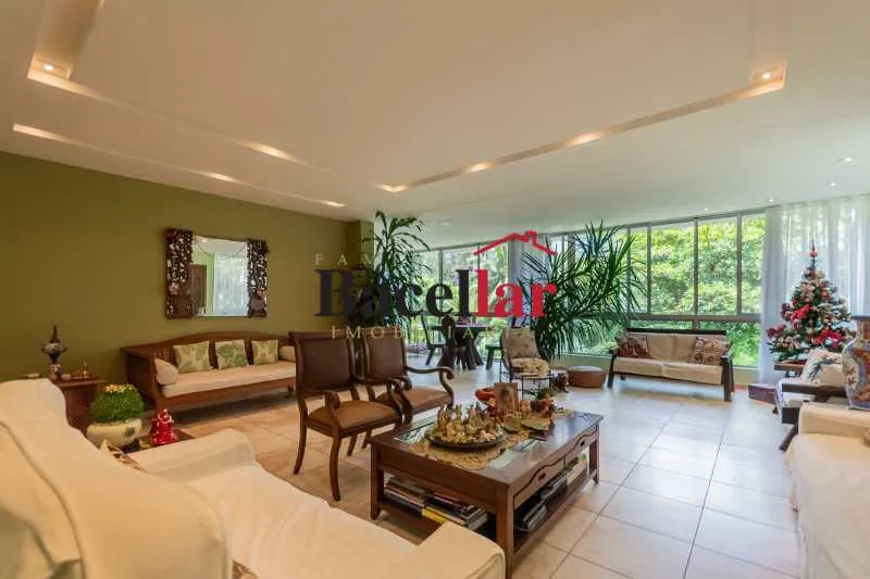 Apartamento - / Residencial / Barra da Tijuca
