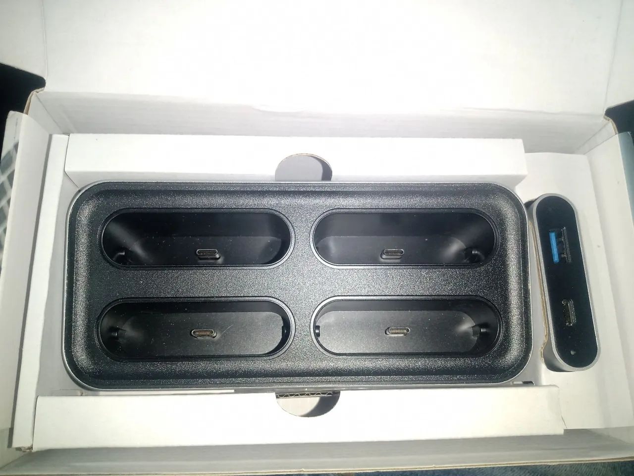 Hub Leitor Kingston Workflowstation USB 3.2 Gen 2 - Foto 2