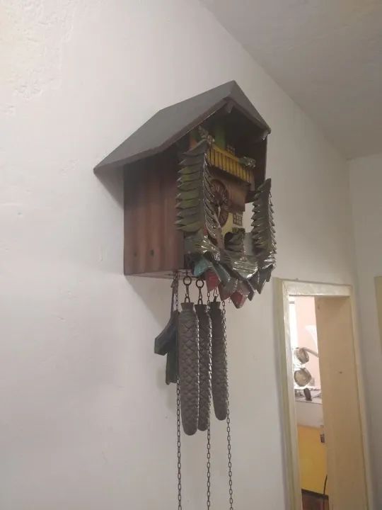 Antigo relógio cuco musical - Foto 3