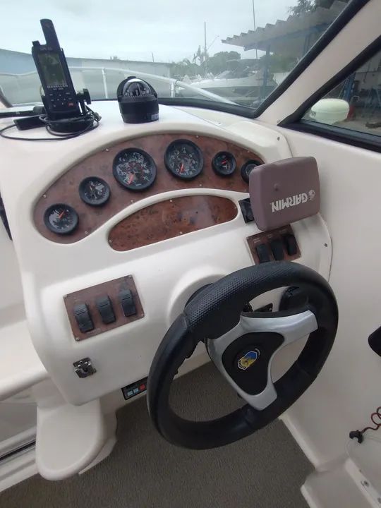 Lancha Phantom 240 Cabinada Motor Evinrude 225HP 2000 - Foto 10