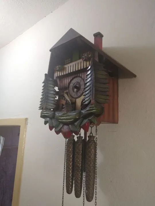 Antigo relógio cuco musical - Foto 2