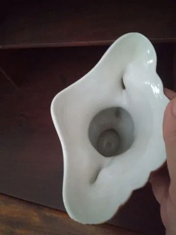 Ânfora antiga em porcelana - Foto 4
