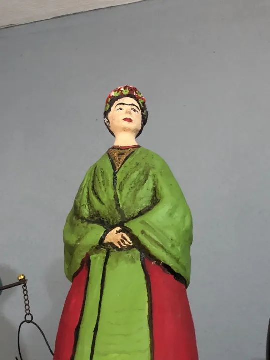 Frida Kahlo 40 cm