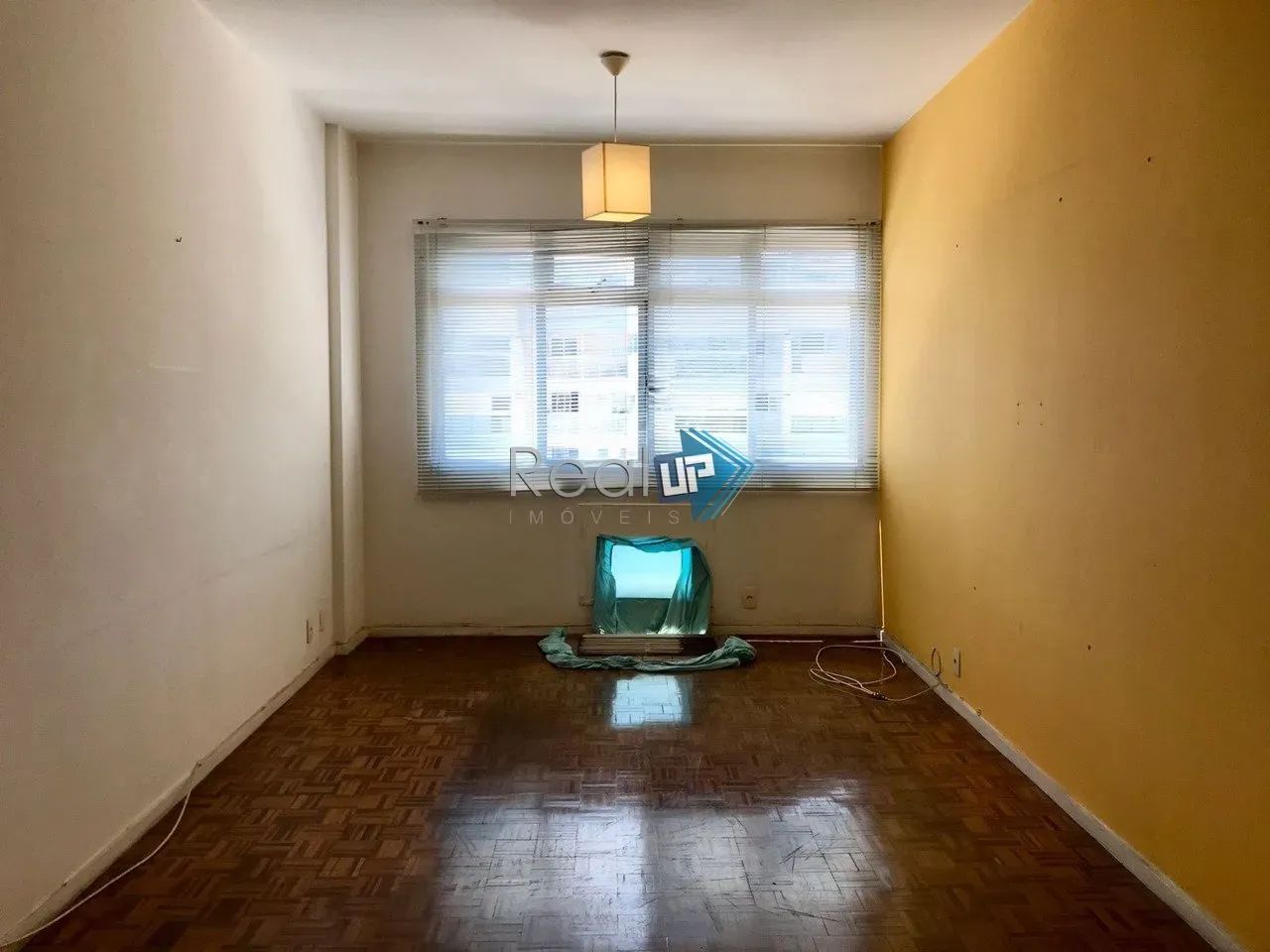 QUARTO E SALA - BOTAFOGO
