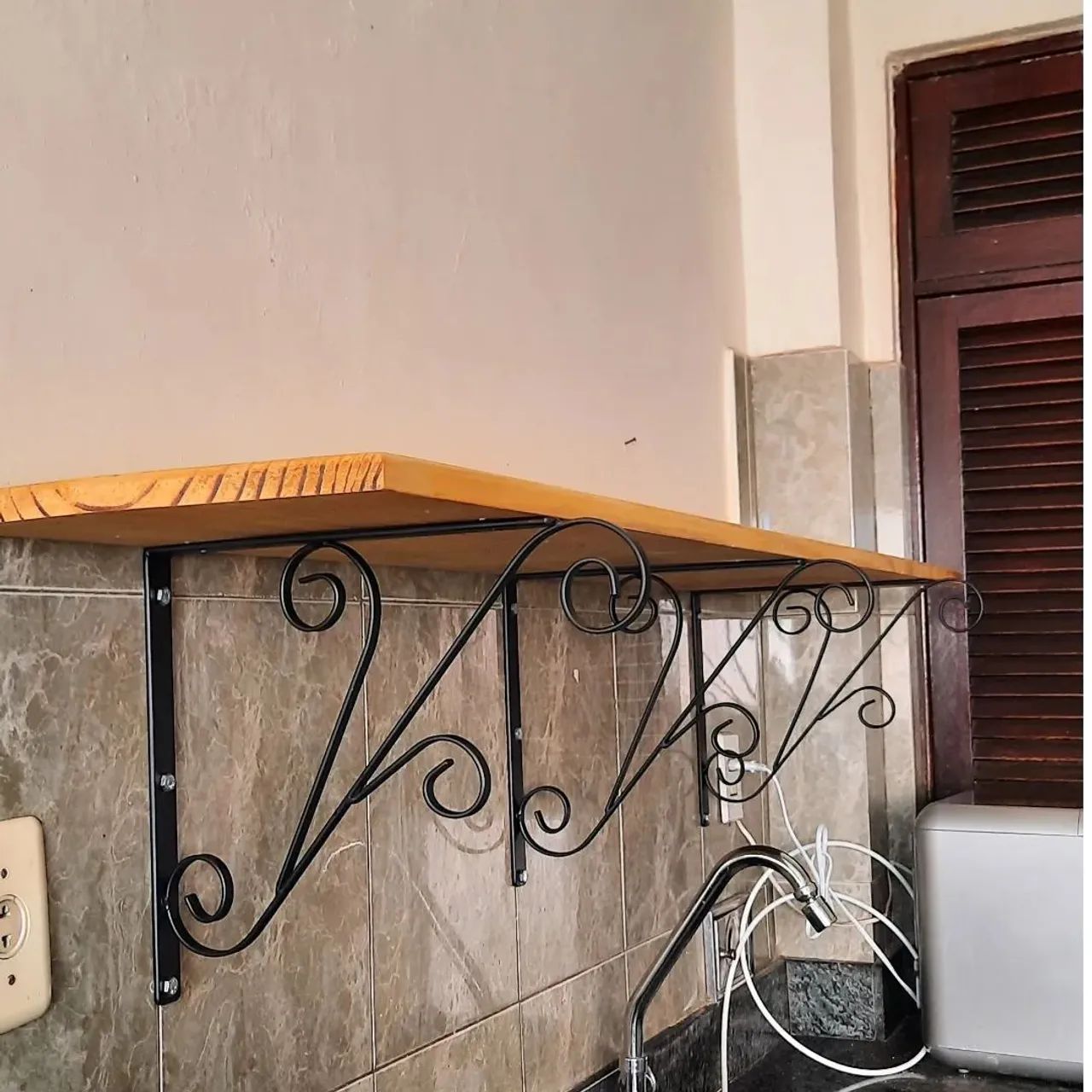 Promo | 2UN. Mão francesa 30x30 industrial Pratilheira industrial decoração de casa Ferro - Foto 4