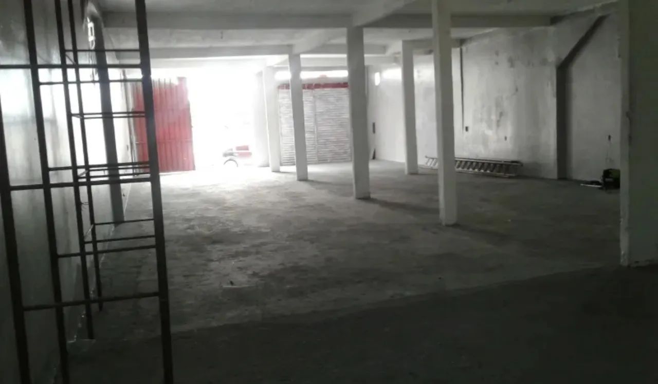 Galpão - 500m², pé direito 3,75, Monte das Oliveira, Zona Norte. - Foto 3