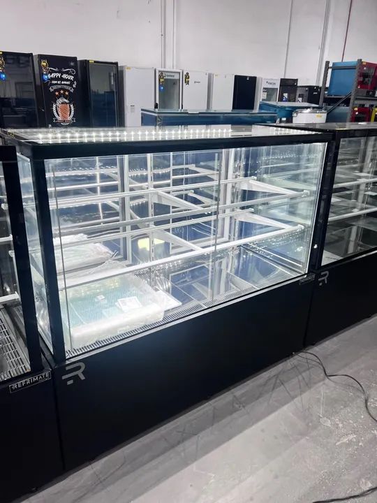 Vitrine para padaria/panificadora refrigerada 1.45m linha premium - pronta entrega 