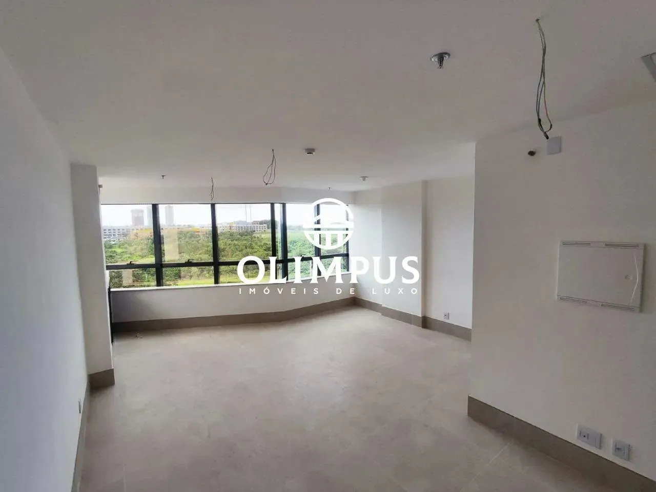 Excelentes salas comerciais de 29m² a 70m² em prédio de alto padrão na zona sul de Uberlân