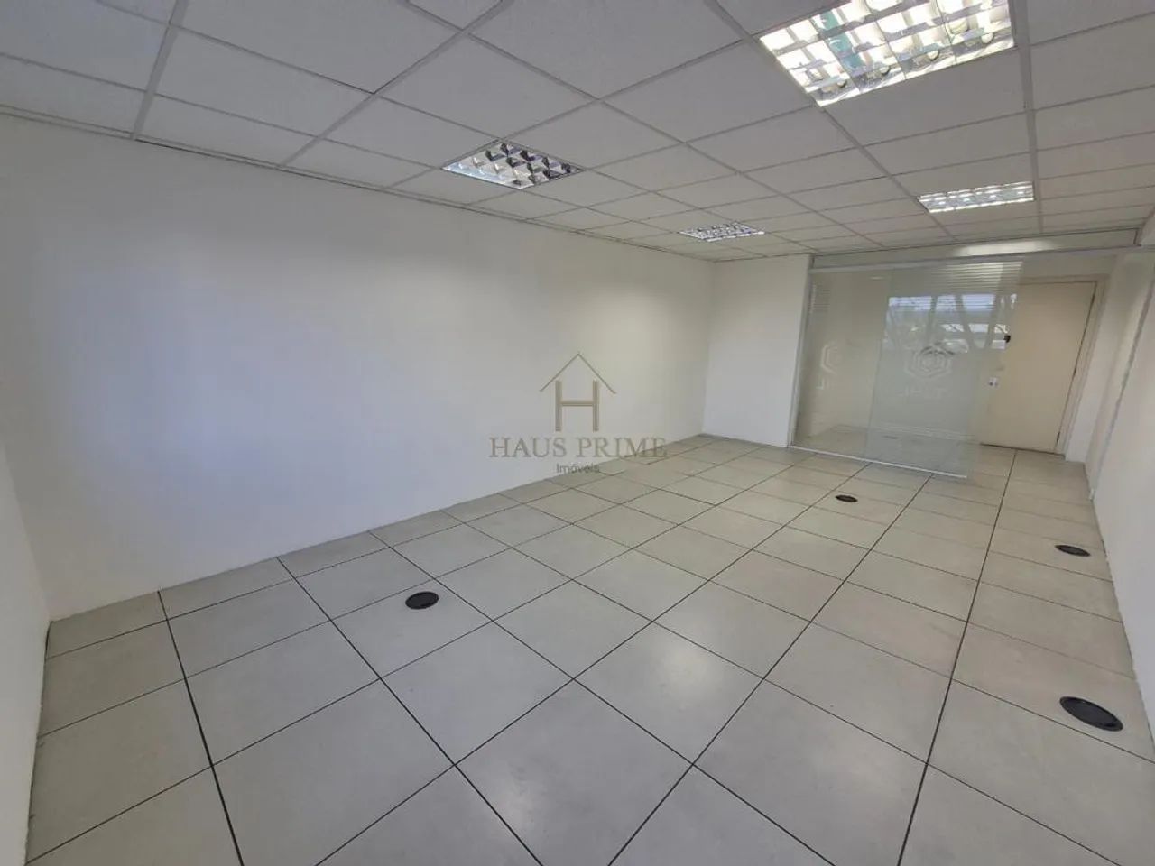Sala para alugar em Cotia, Lageadinho, com 38 m², Condomínio The Square Open Mall - Foto 5
