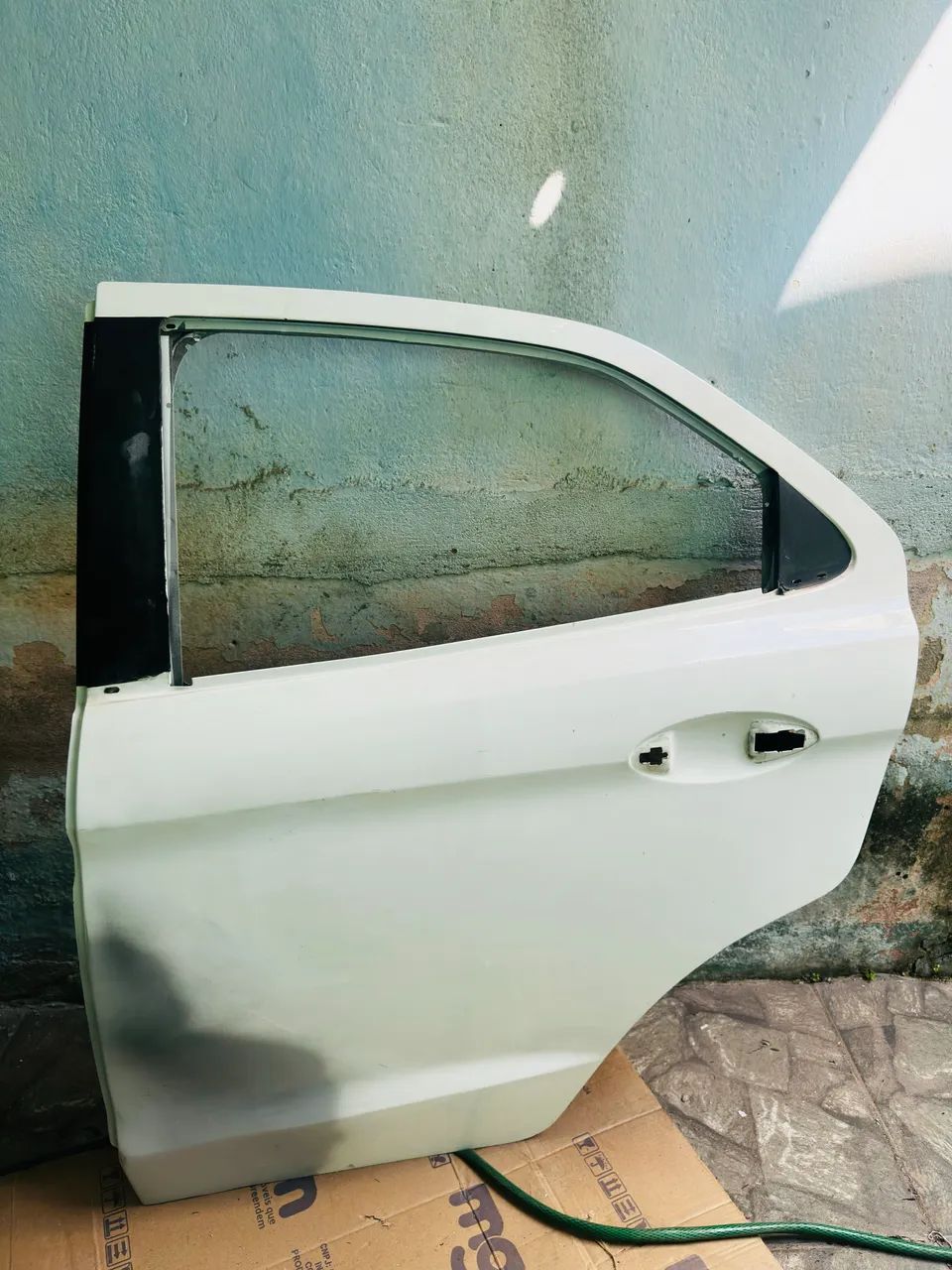 Porta traseira (lado esquerdo) ford ka