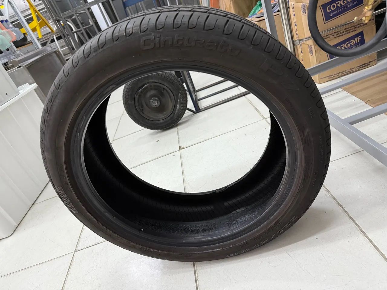 Pneu Pirelli Run Flat 225/45/18 95Y (Usado)