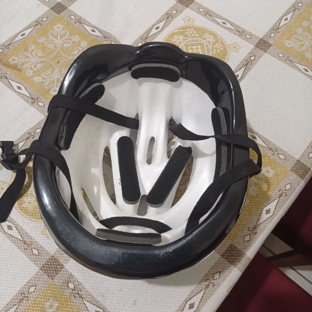 Capacete Ciclismo Adulto - Preto/Branco - Foto 3