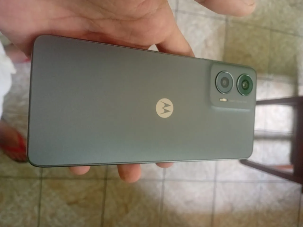 Motorola moto g24, semi novo, com nota fiscal e em excelente estado