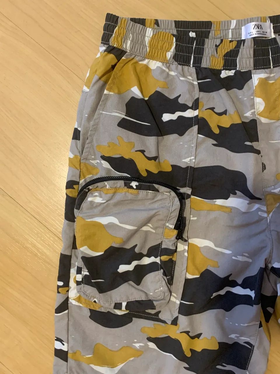 Bermuda Zara camuflada  - Foto 2