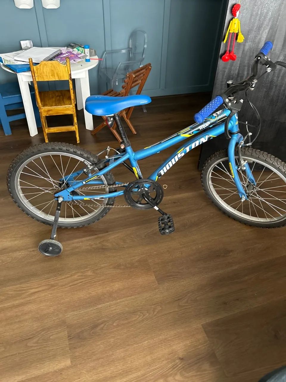 Bicicleta infantil aro 20 - Foto 2