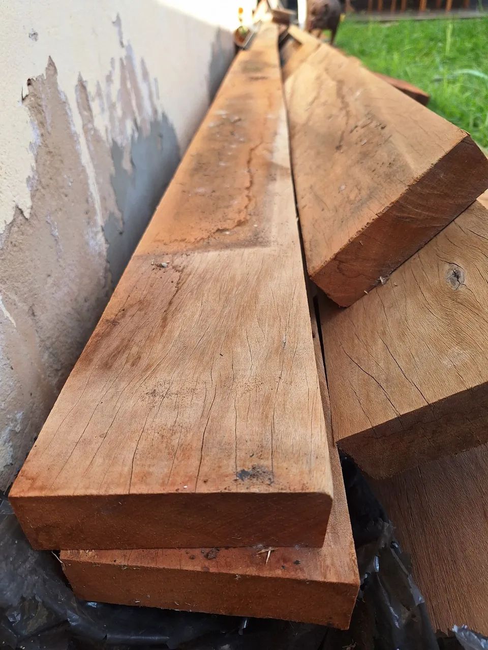 VIGAS DE PEROBA APARELHADAS