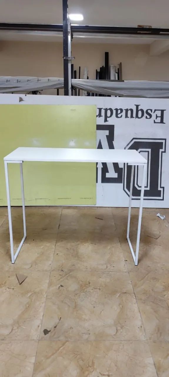 Mesinha para estudo  - Foto 4