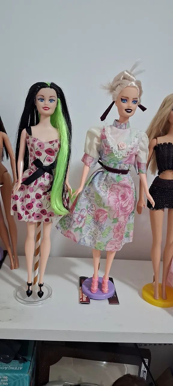 Lote barbie e generica usadas  - Foto 4