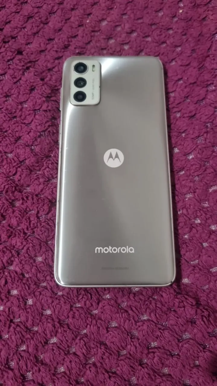 Moto g42 semi novo