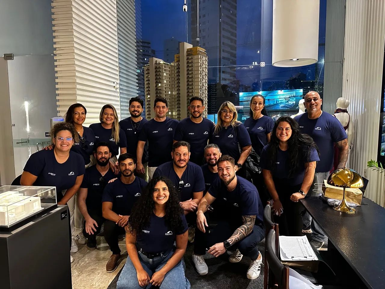 Vagas,  venha fazer parte da maior equipe de vendas do mercado imobiliário  - Foto 2