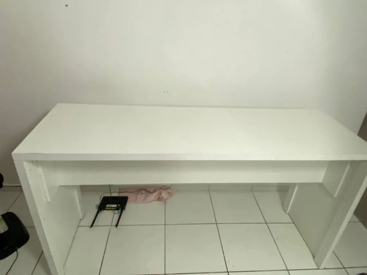 Mesa bastante resistente 64330588659970121