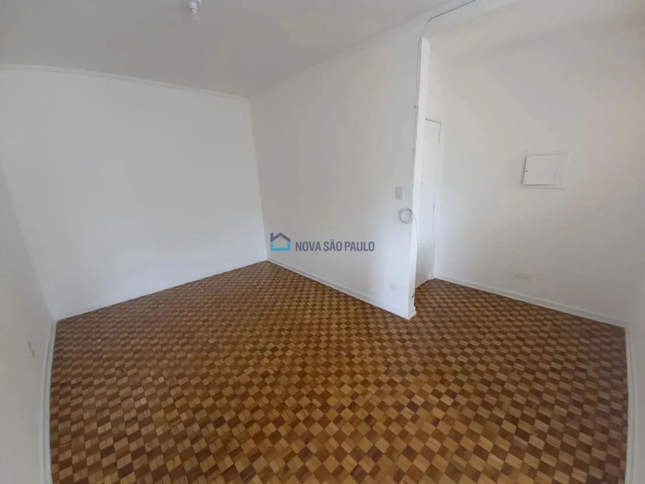 Casa assobradada para locação! A 15 minutos a pé do metrô São Judas! - Foto 5