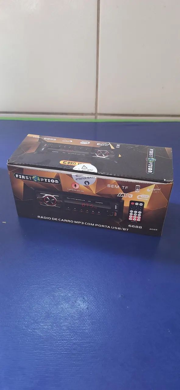 Rádio de Carro MP3 com USB/BT - First Option 6688