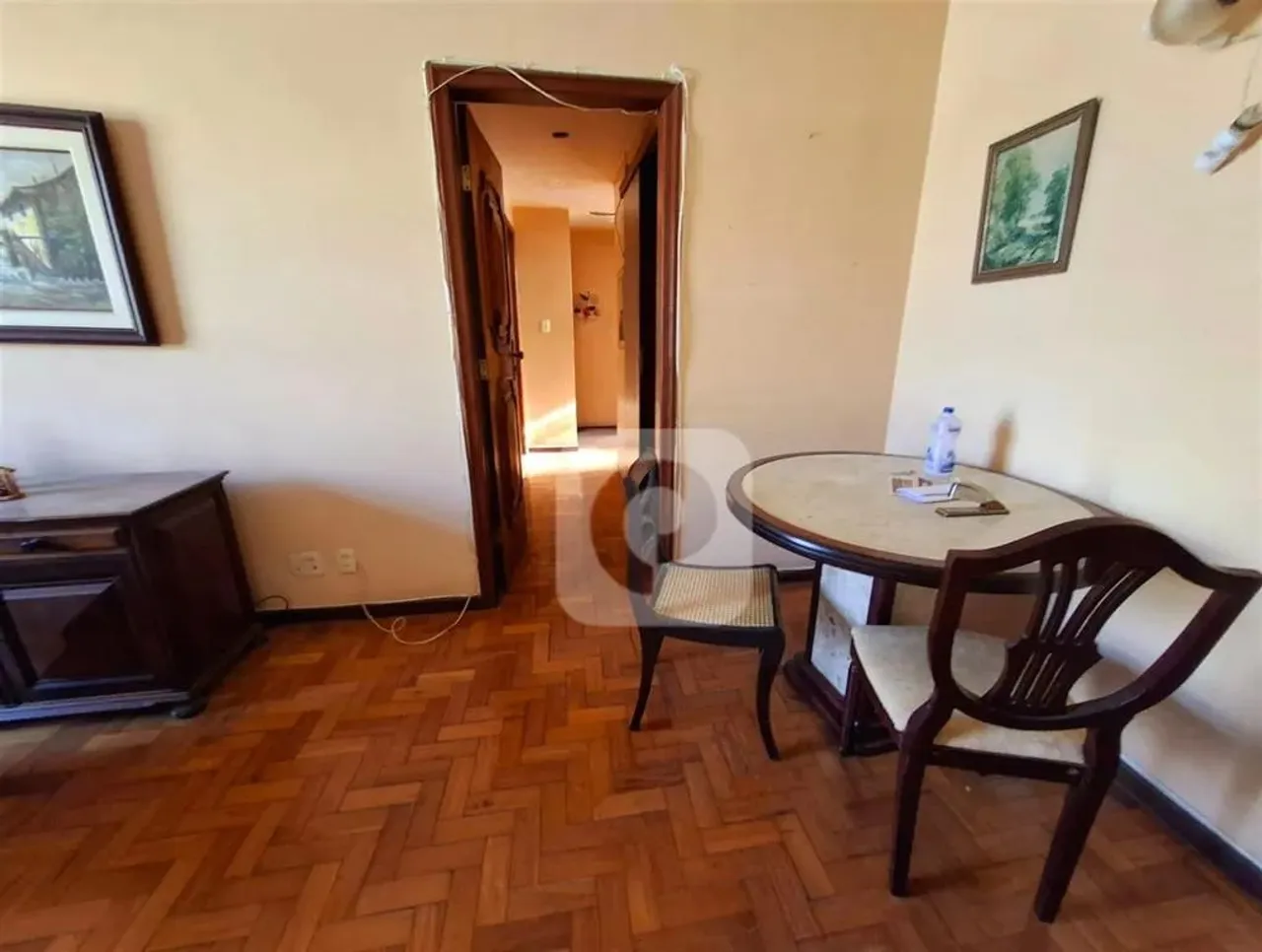 Maravilhoso imóvel, tipo cobertura! Andar alto em ótima localização , 3 quartos com garage