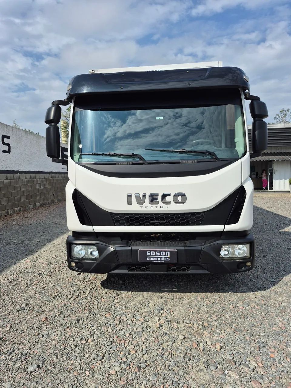 Iveco Tector 11-190 câmara fria  - Foto 2