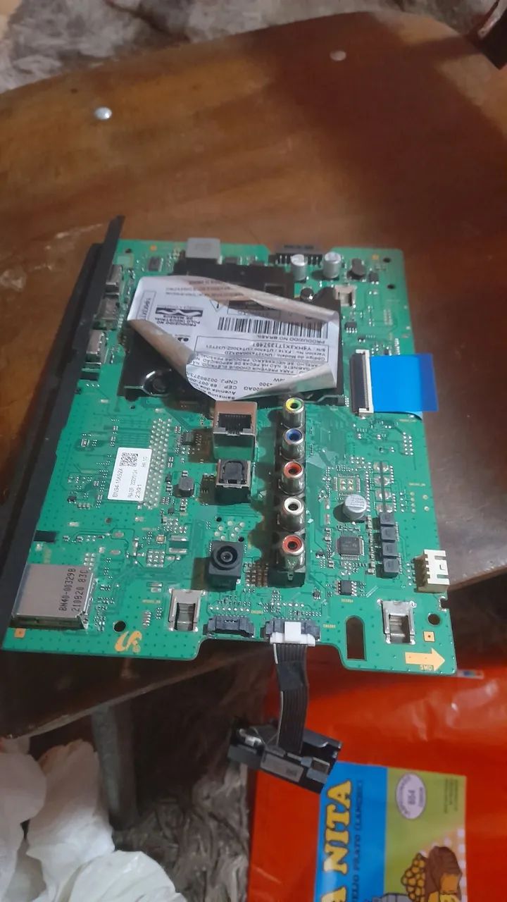 Placa Principal TV Samsung un32t4300ag ,hifi cabo flat