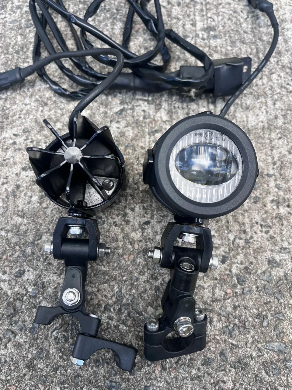 Farol De Milha Auxiliar Led Para Moto 
