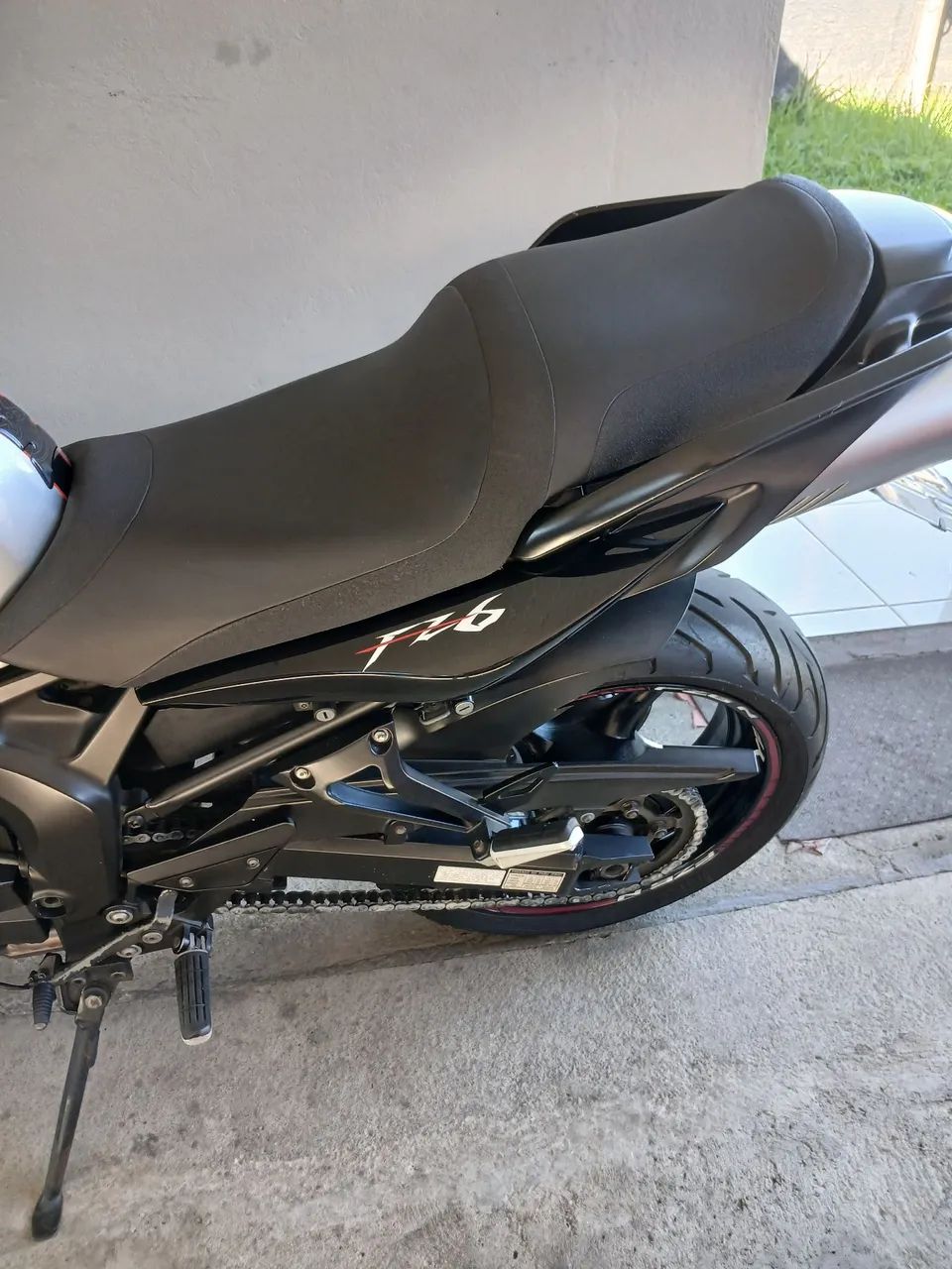 Fazer 600 - Foto 4