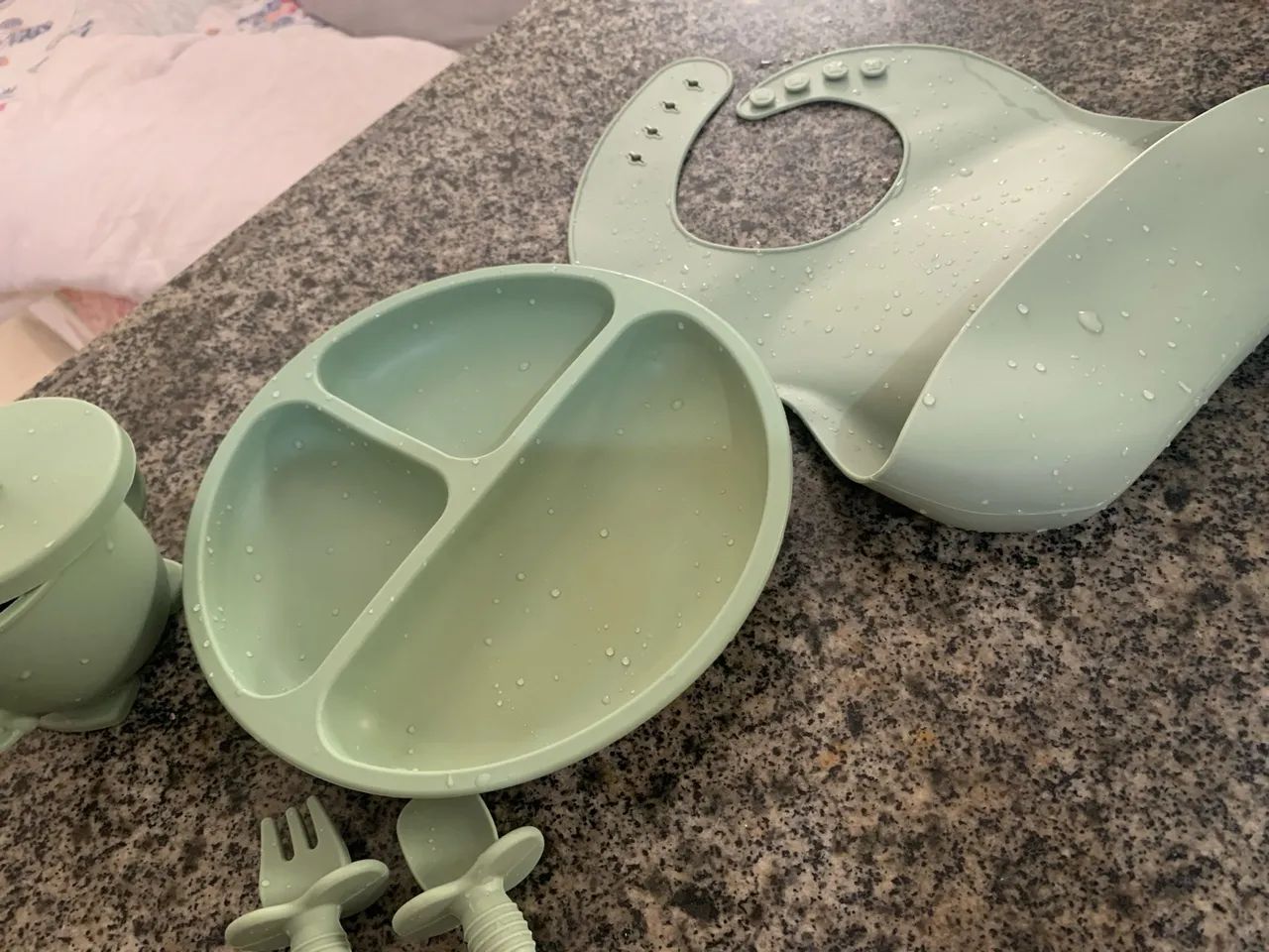 Kit Refeição Silicone para Bebês - Pratinho, Copo, Talheres - Foto 3
