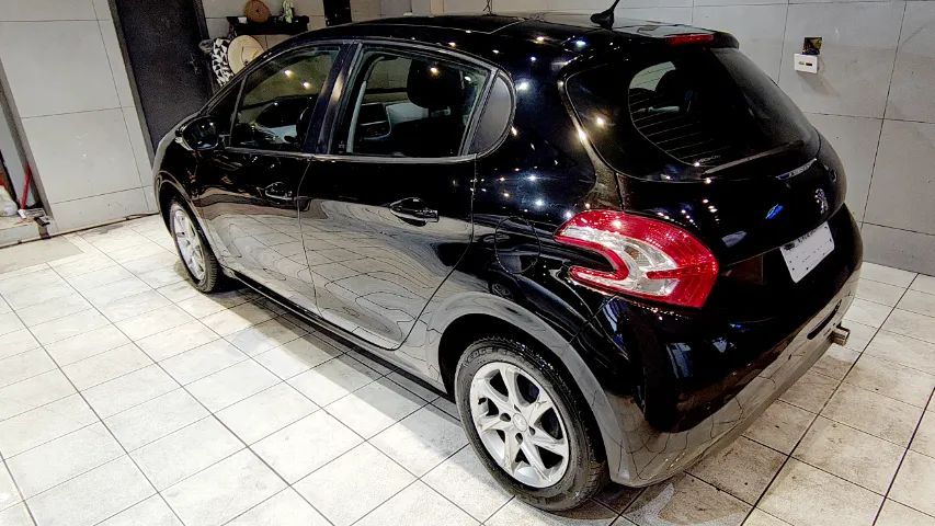 Peugeot 208 Allure 1.6 Automático 2016 - Teto panorâmico! - Foto 4