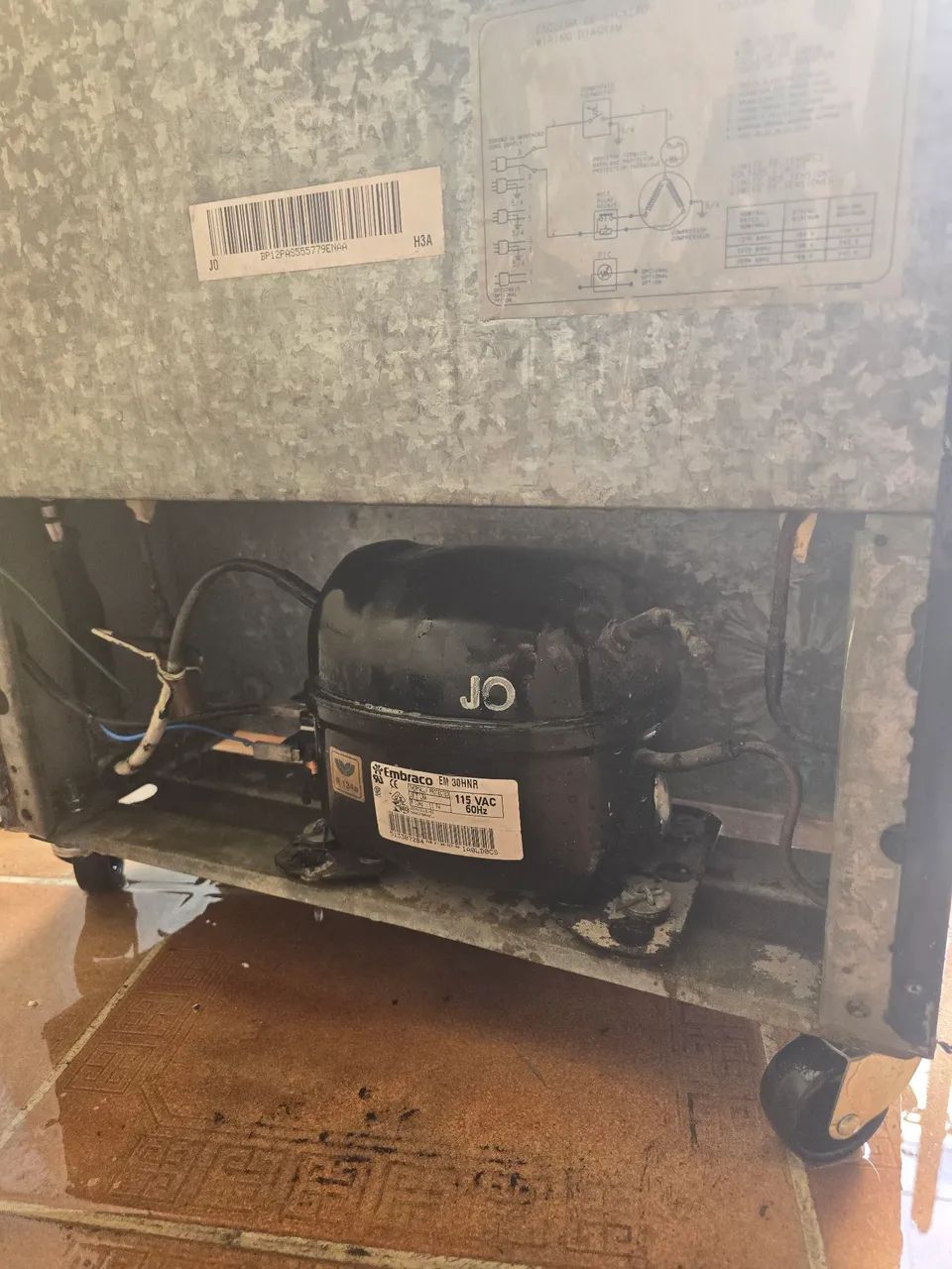 Mini Geladeira Jack Daniel's - Brastemp - Frigobar. - Foto 4