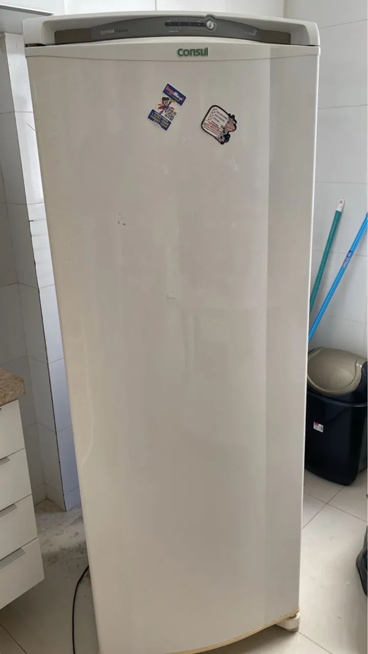 Geladeira Consul Frost free 342 litros liquido semi nova - Foto 4