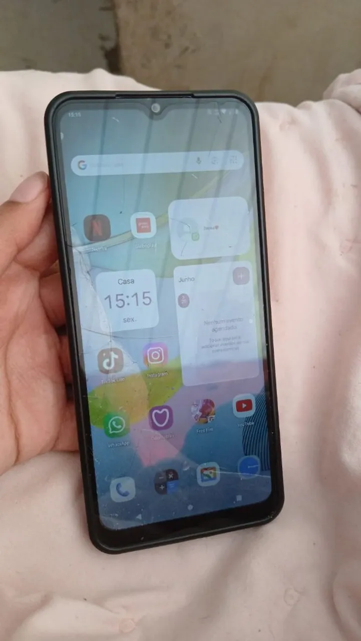 Motorola E13 (tem conversa no valor)?