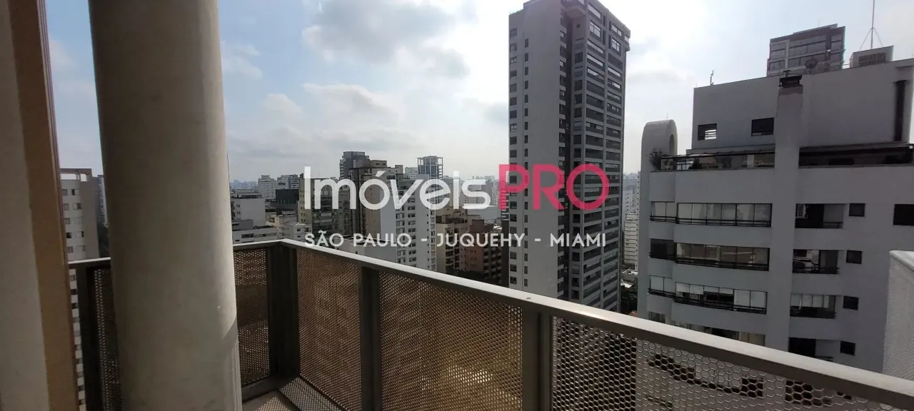Studio em Moema Pássaros com 27m² novo e perto do metrô