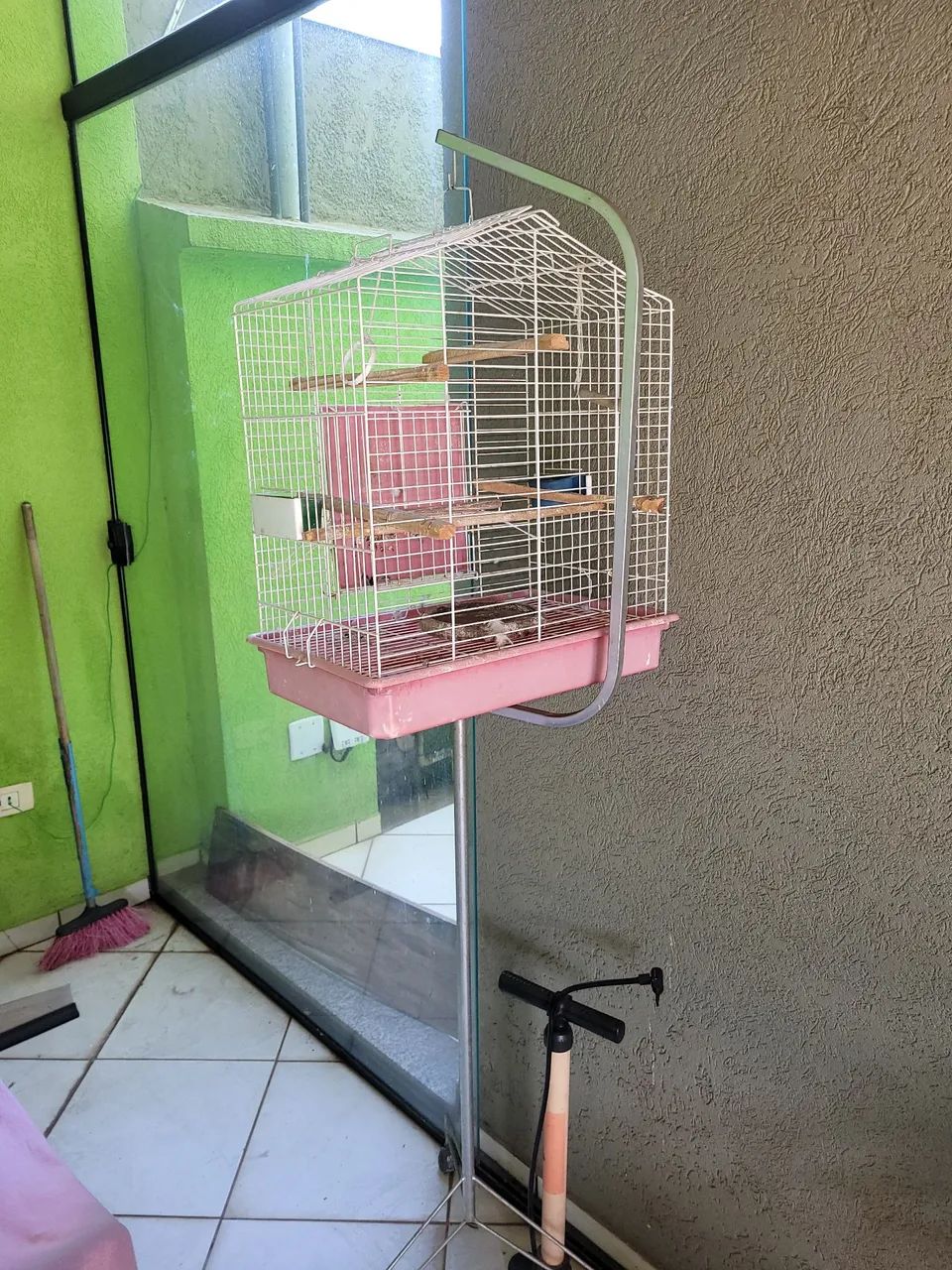 Gaiola para Pássaros - Conforto e Segurança - Foto 2